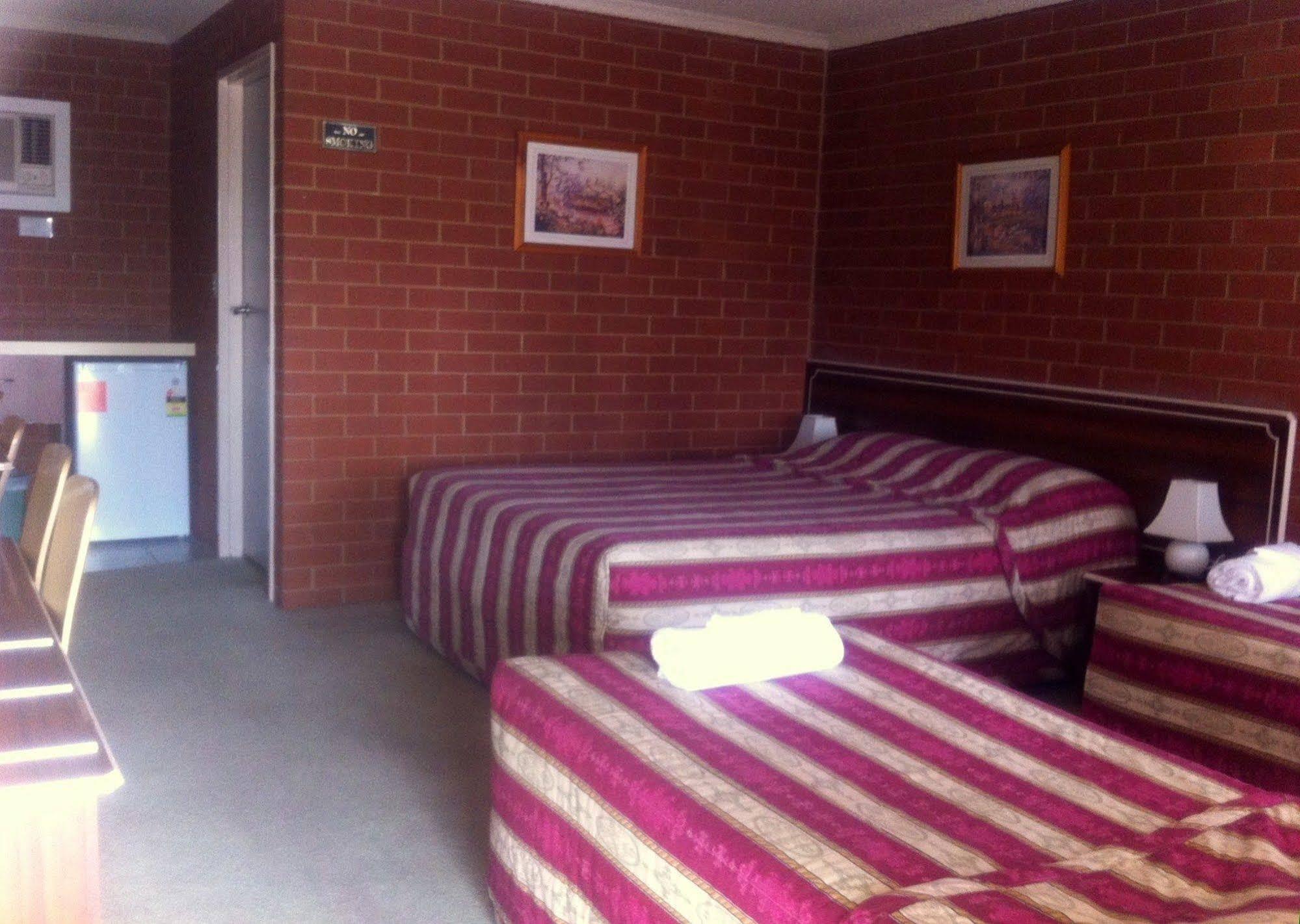 Junction Motel Wagga Wagga Wagga Exterior photo
